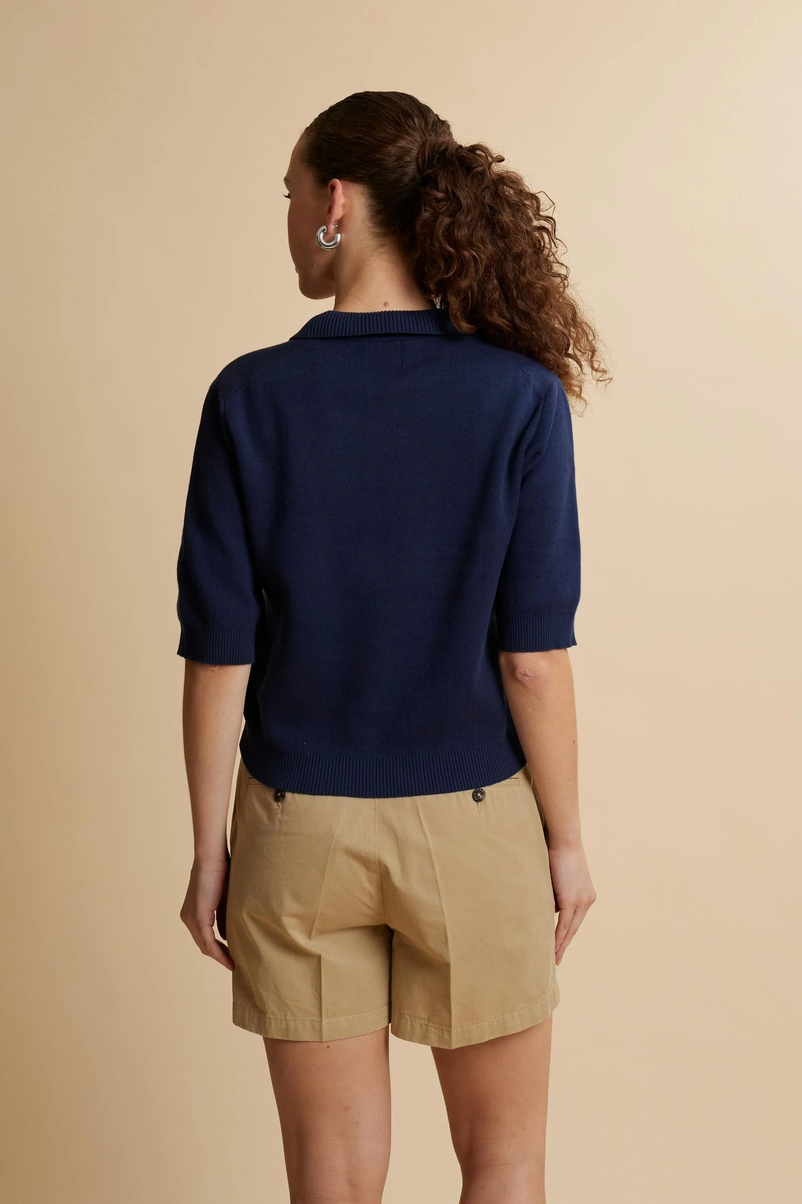 Damen Poloshirt aus kompakter Strickware mit Maxi-Intarsie - Candela - Image 4